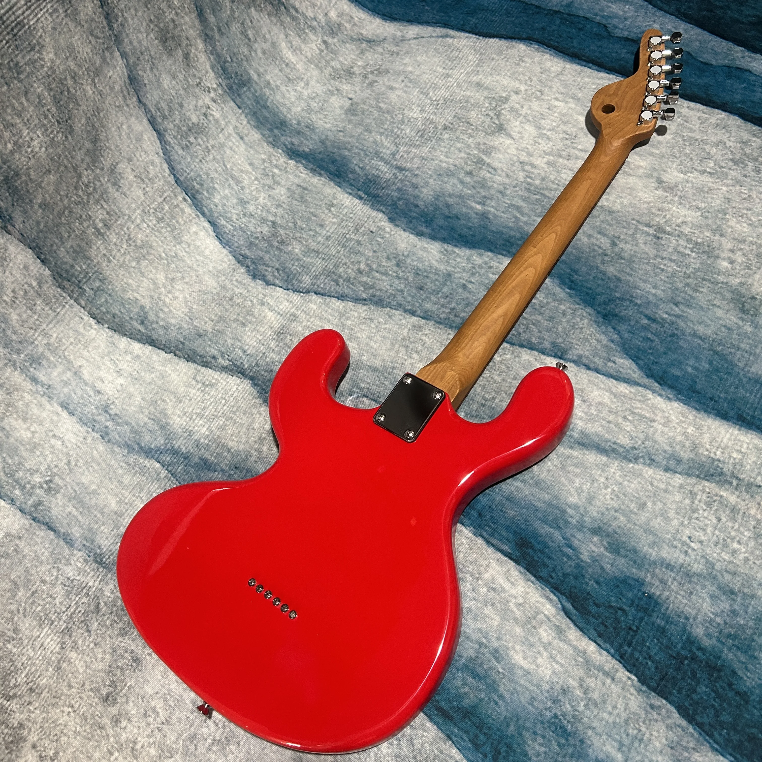 Hot Sale Electric Guitar Mahogany Body Carbon-roasted Maple Neck Red Version