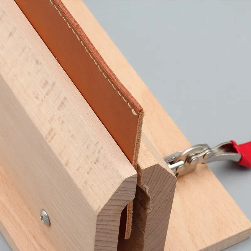 DIY handmade leather goods wide wooden clip, belt horizontal hand-sewn wooden clip, belt sanded wooden clip