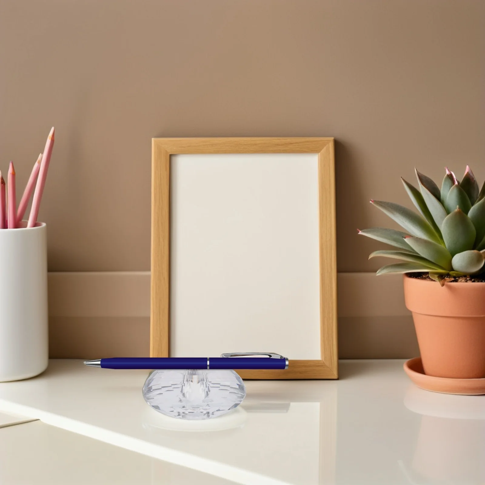 

Clear Crystal Fountain Pen Holder 3.14 Inch Pencil Display Stand Desktop Organizer Transparent Office Desk Decoration Pen Case