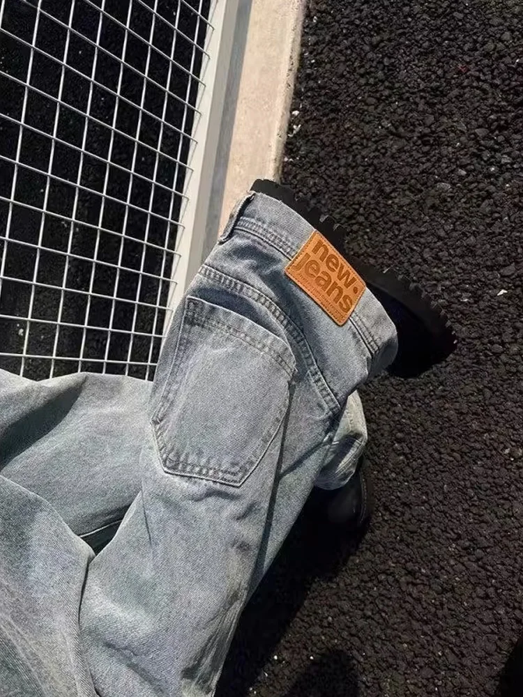 

Hip Hop Reverse Direction Men's Jeans Trendy Design Sense Inverted Jeans Clean Fit Long Pants Low Waist Zipper Closure Straig...