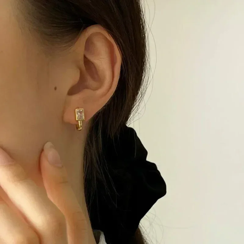 Minimalist Geometric White Zircon Earrings for Women Girl Korean Fashion New Fashion Jewelry Accessories Ladies Gift Party image 2