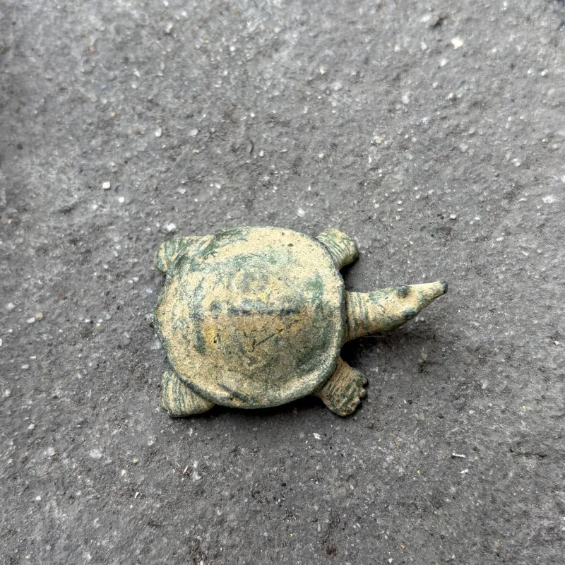 Miscellaneous Collection: Qin Han Period Inlaid with Gold Silver Bronze Small Tortoise and Frog