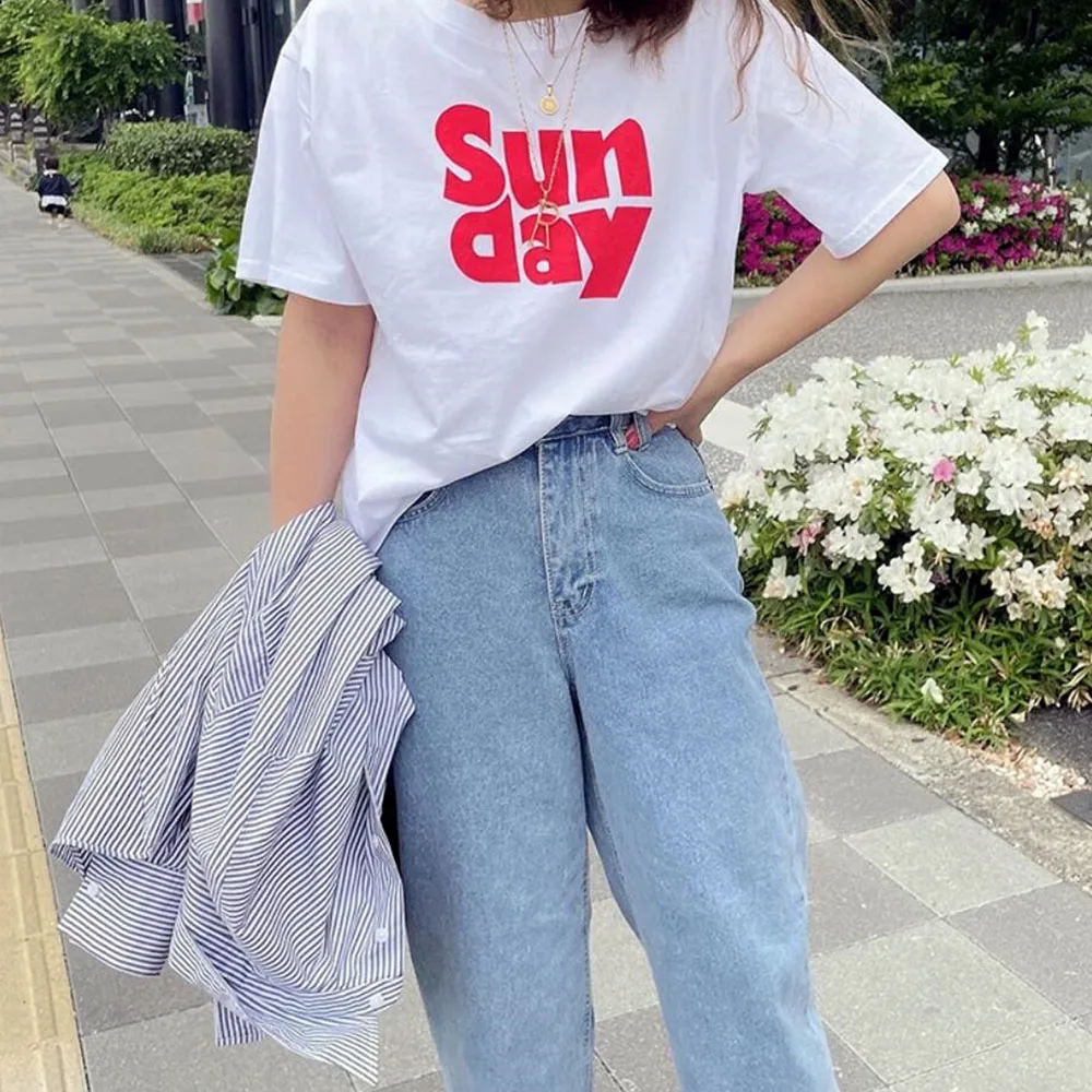 2024 Summer Sunday Big Letters Printing Female KPOP White Shirts Short Sleeve Cotton Loose Summer Tops Crewneck Casual Tees