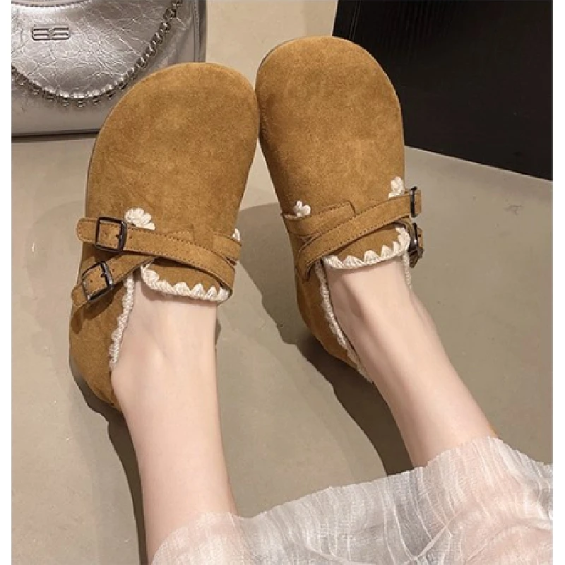 

2025winter slip-on casual shoes, lace belt buckle design, height-increasing inside, casual shoes to wear with skirts