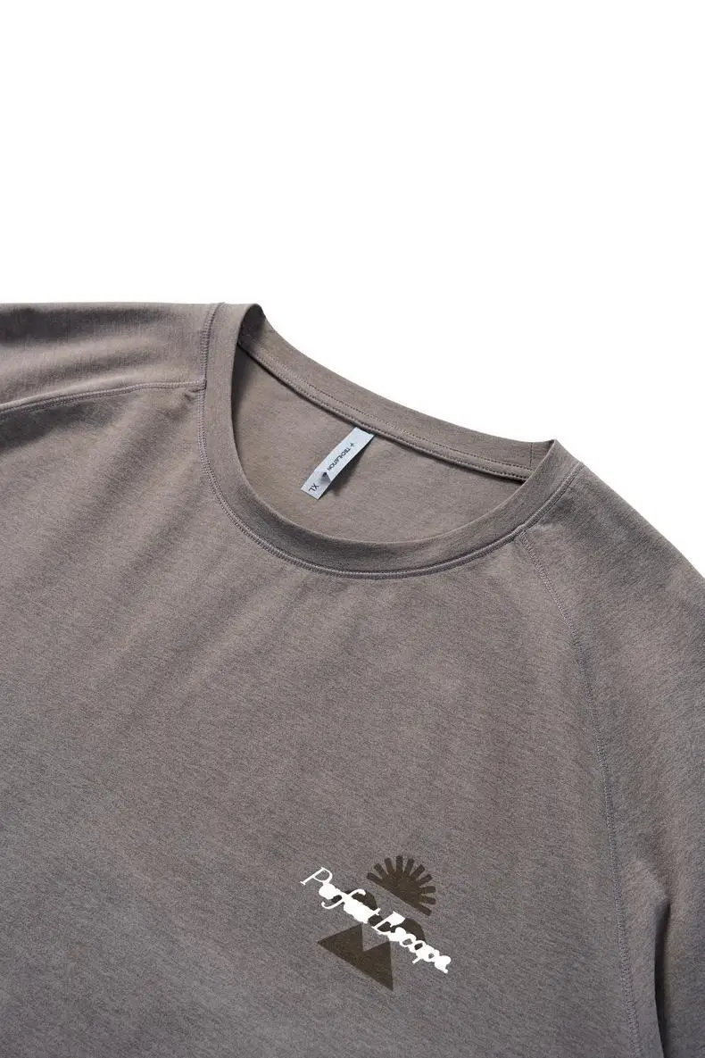 Herren Leichtgewichts-Laufshirt mit Schnelltrocknungsfunktion - Atmungsaktives Langarm-Sportshirt mit Rückenaufdruck, Outdoor-Sportoberteil für den Herbst – Detail 12