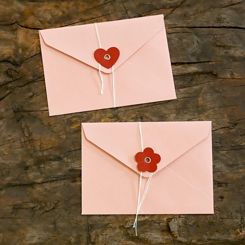 20Pcs Vintage Valentine Window Envelopes Love Cash Envelope Kraft Paper Envelopes Gift Envelope with Button String Tie