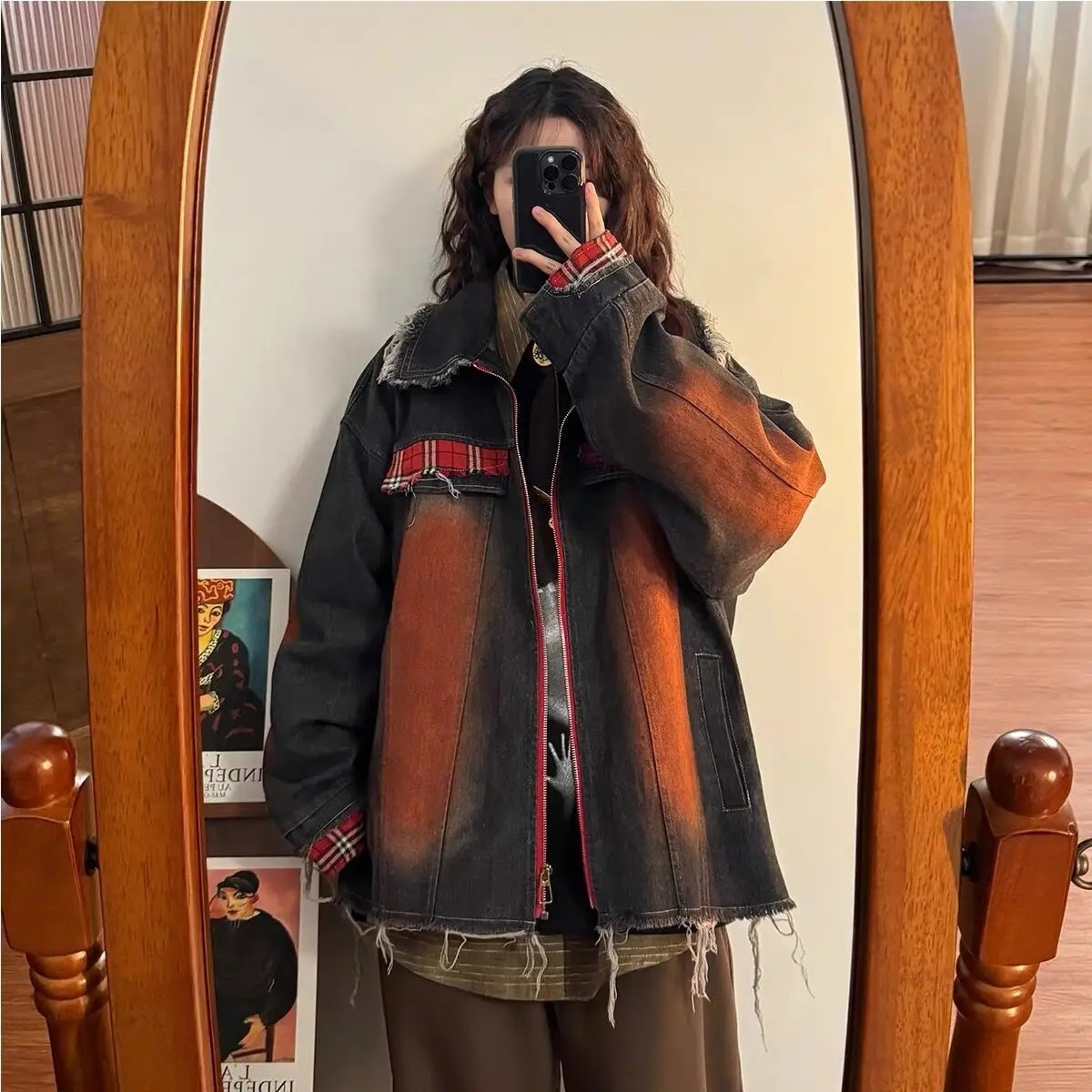 

American Retro Spray-colored Wash Spliced Tassel Contrasting Checked Denim Jacket Women Spring Autumn New Loose Versatile Top