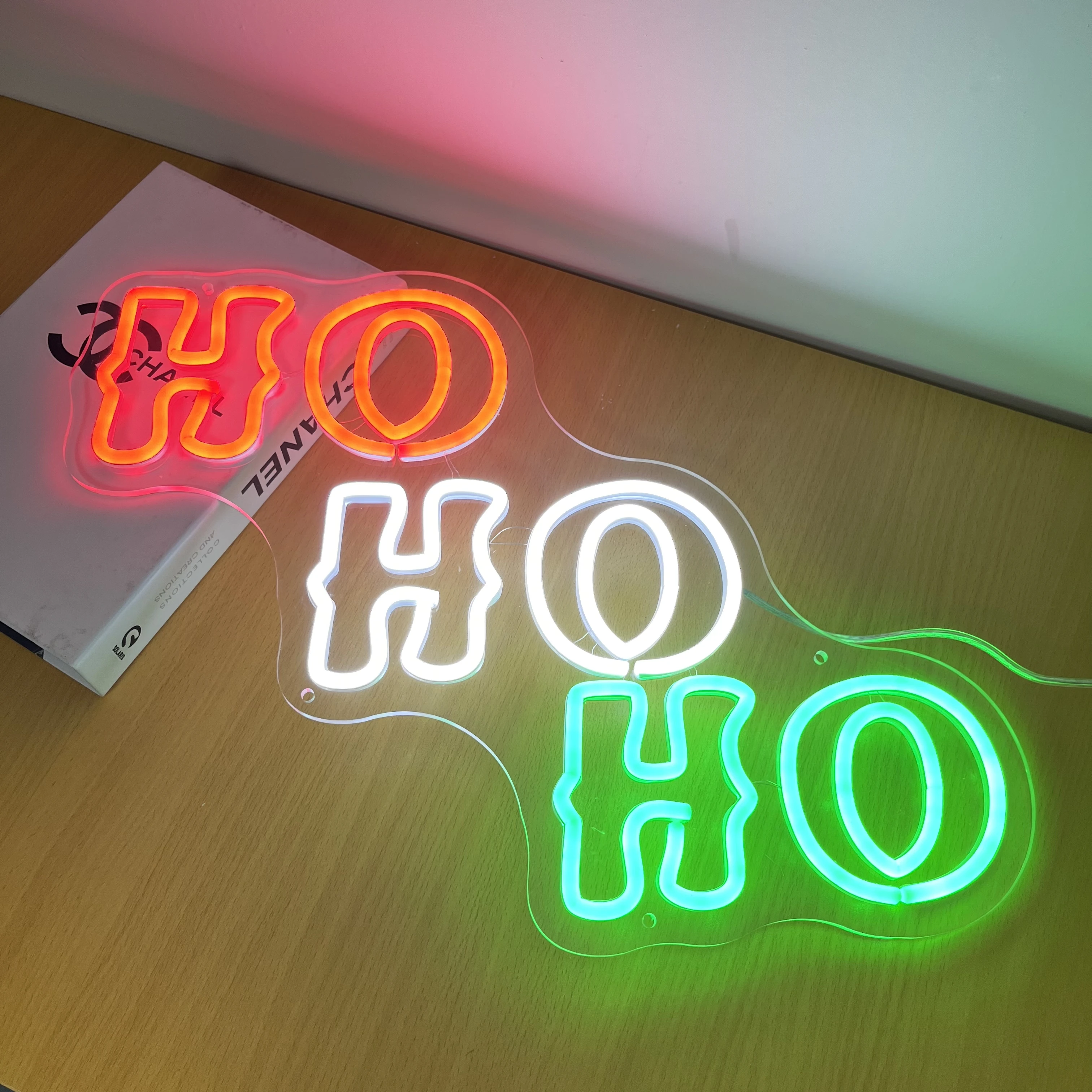 

Fast Delivery Custom Ho Ho Ho Neon Letters LED Light Hanging Signboard Merry Christmas Neon Sign decoration