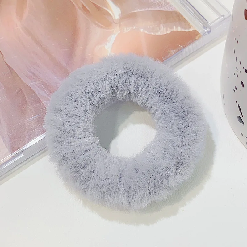 Neues buntes, flauschiges Haarband für Damen und Mädchen, Pferdeschwanzhalter, Haargummi, Plüsch-Scrunchie, Gummiband, modische Haaraccessoires