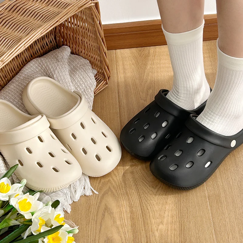 UTUNE 2026 Summer Shoes For Women Lightweight Home Nurse Sandals Non-Slip Breathable Mens Beach Slippers Trendy Comfort Design