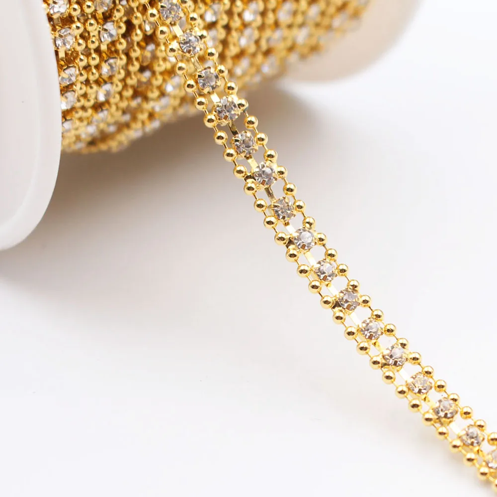 1 Yard/Lot Goldfarbene Strasskette zum Aufnähen, 3 Reihen Kristalle und Steine, Glasperlen, Körbchenkette, Klebe-Strass für Kleidung – Detail 1