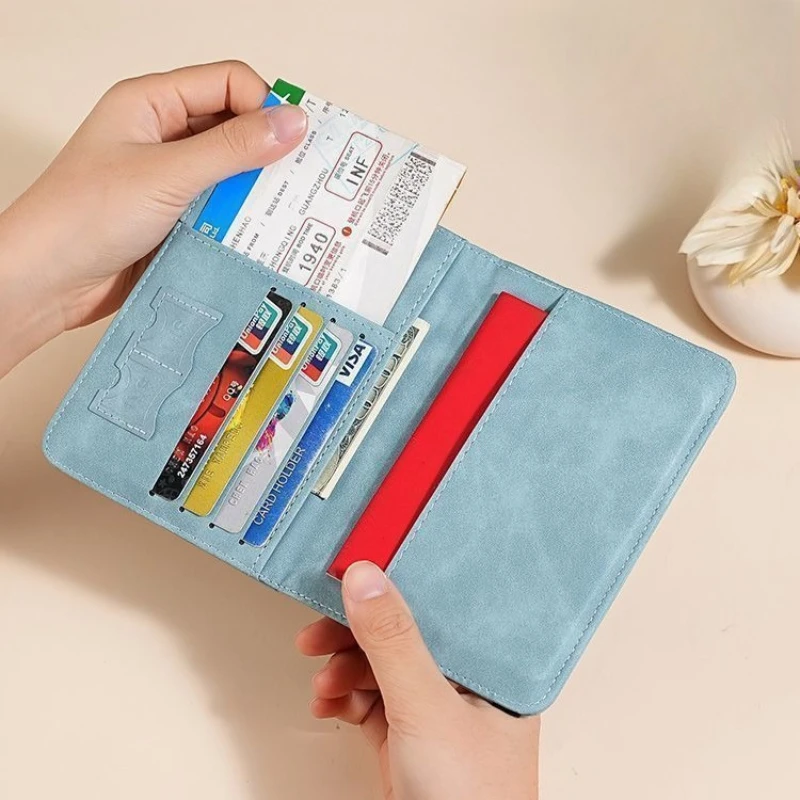 PU Leather Passport Holder Travel Wallet with Multi-Card Slots And Elastic Strap for Men And Women