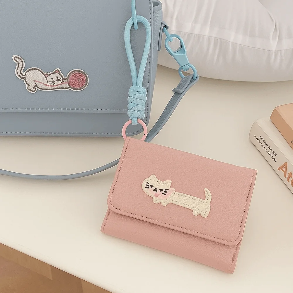 

Fashion Kawaii Women Three Fold Wallet Cute Cat Pu Leather Cartoon Money Bag Short with Lanyard Student Card Coin Purse Card Bag