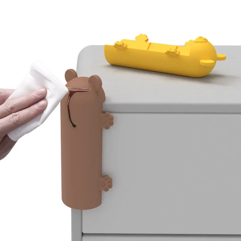 The new silicone crash-proof cartoon bear can be cut table corner protectors to protect children's safe color mixing 2-piece set