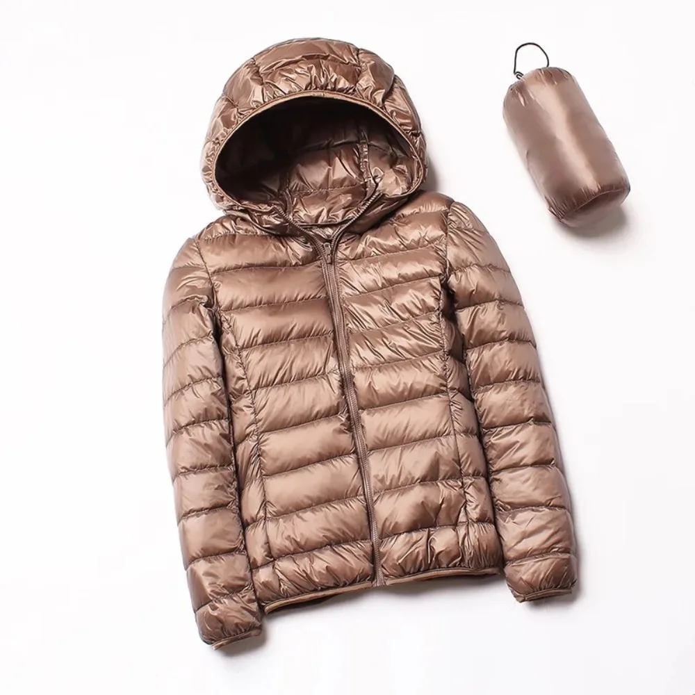 Women\'s Winter Hooded Jacket 2024 Ultralight Thin 90% White Duck Down Coat Women Autumn Winter Warm Portable Down Puffer Jacket