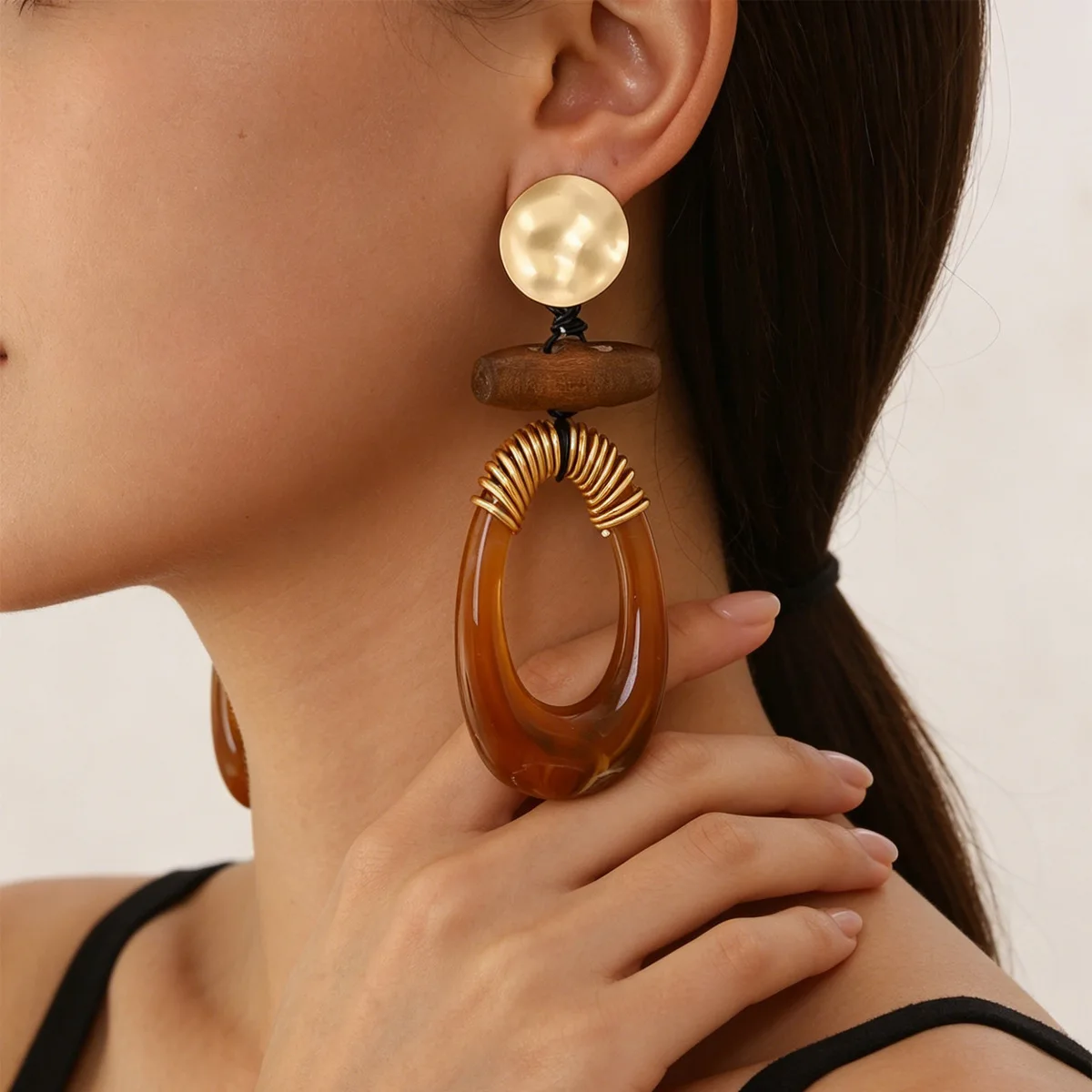 Geometric amber earrings earrings feminine style personality exaggerated coffee retro Maillard splicing stud earrings