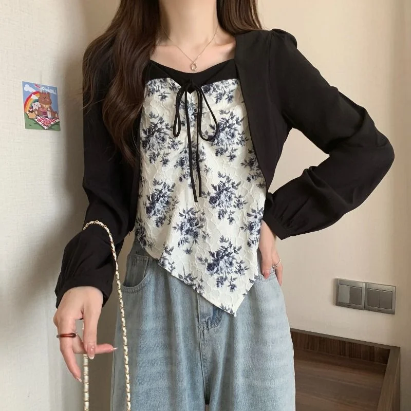 

Fangling Fake Two Irregular Short Floral Long-sleeved Shirt Women's Design Sense