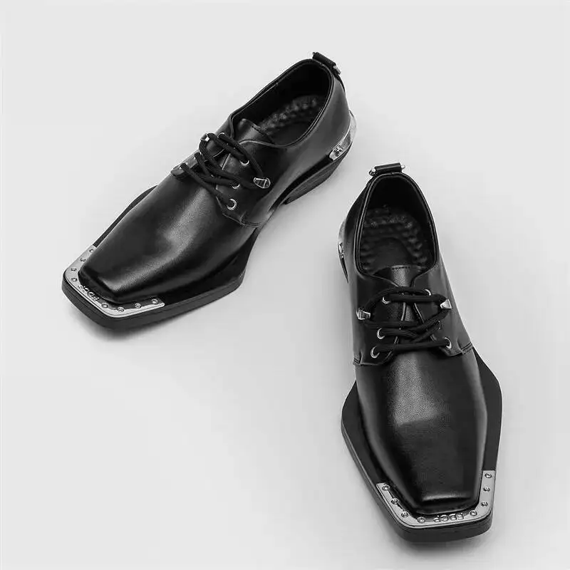 

Unisex Style Metal Decoration Round Toe Thick Bottom Platform Men Pumps Lace Up Large Size Ins Fashion Western Punk Casual Shoes