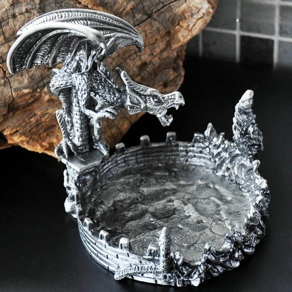 Full metal dragon-shaped European retro personality fashion creative decoration ashtray home ornament