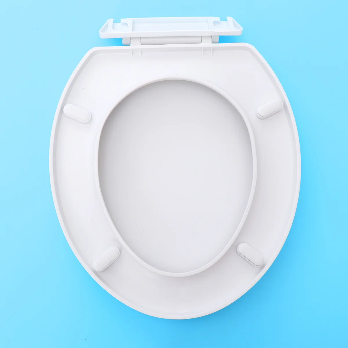 

Hotel Toilet Seat Cover Thick Shaped Bathroom Lid PP Material Durable Waterproof Skin Friendly Easy Install Bright Color
