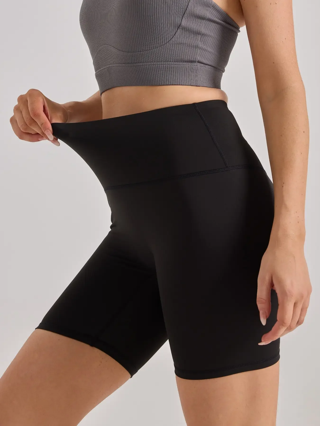 

Шорты для йоги с высокой талией и подтягиванием ягодиц для женщин, спортивный стиль, однотонная женская одежда для активного отдыха