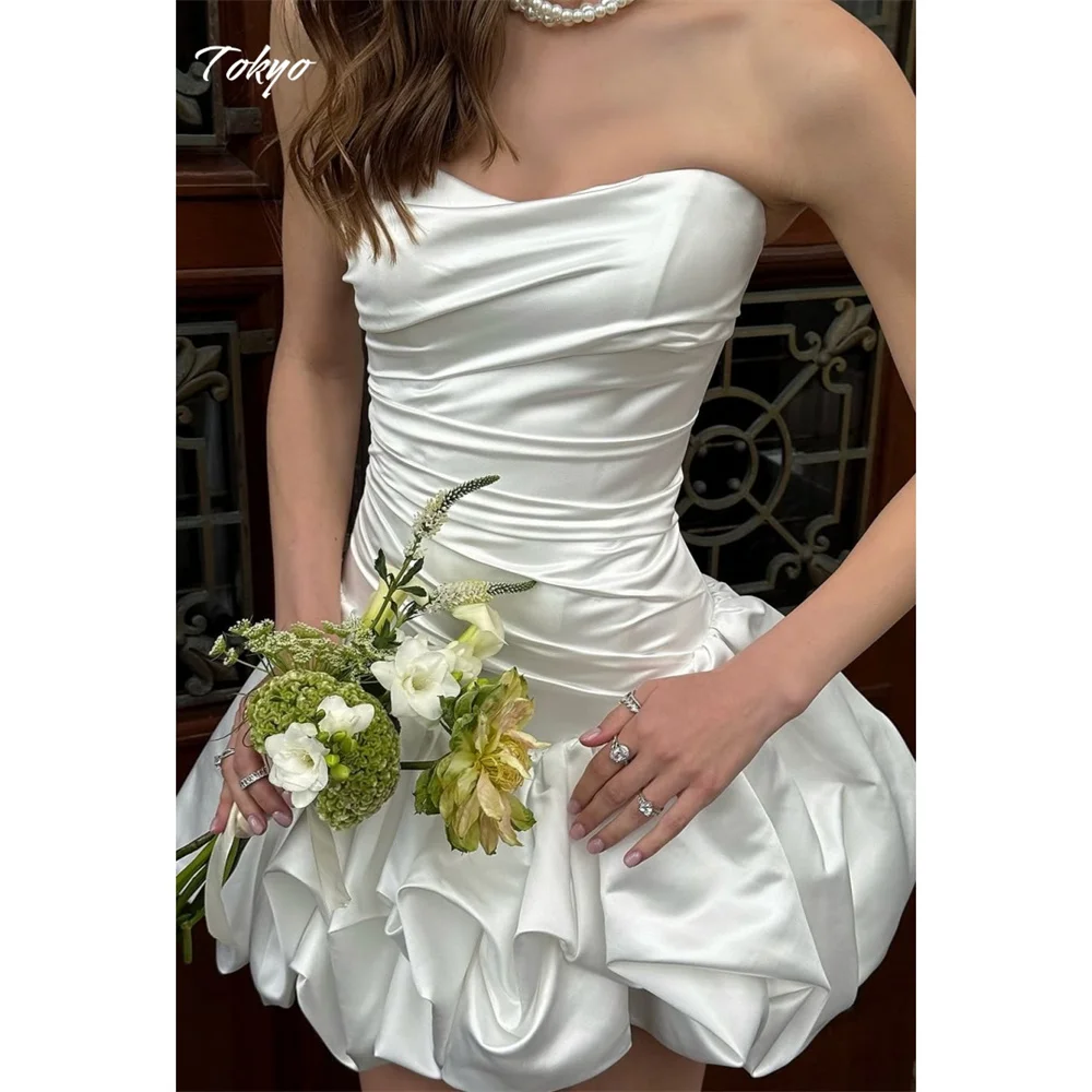Tokyo Customized White Strapless Neckline Wedding Dresses Sleeveless Mini Elegant Bridal Veil 2025 Back Lace-Up Wedding Gown