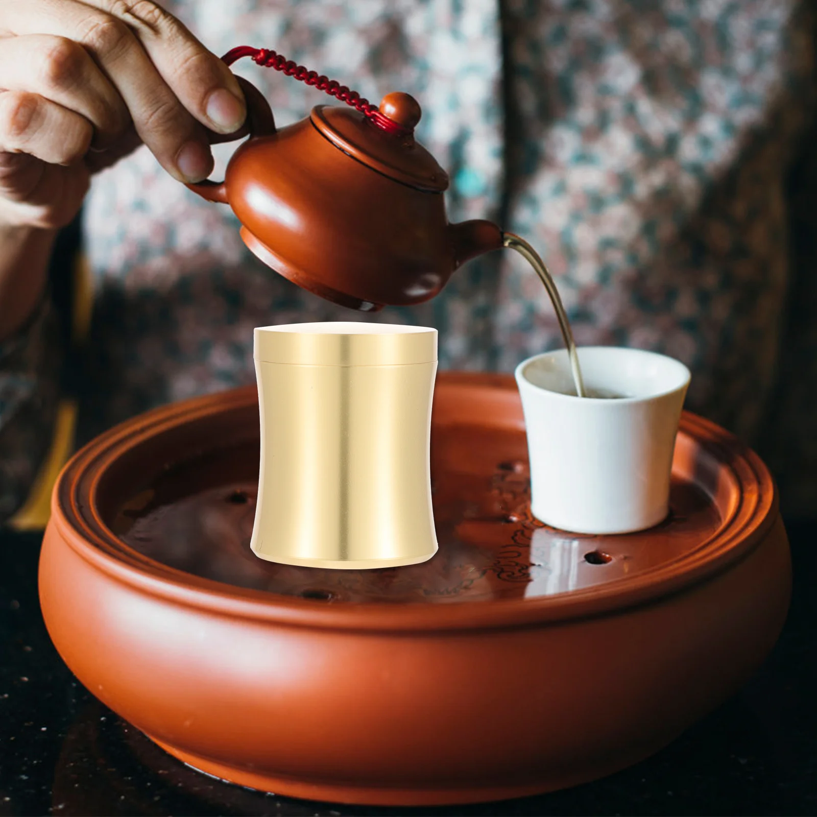 

Маленькая латунная банка, герметичная крышка для хранения чайных листьев, конфет, герметичный контейнер для еды, модная банка для хранения, круглая канистра