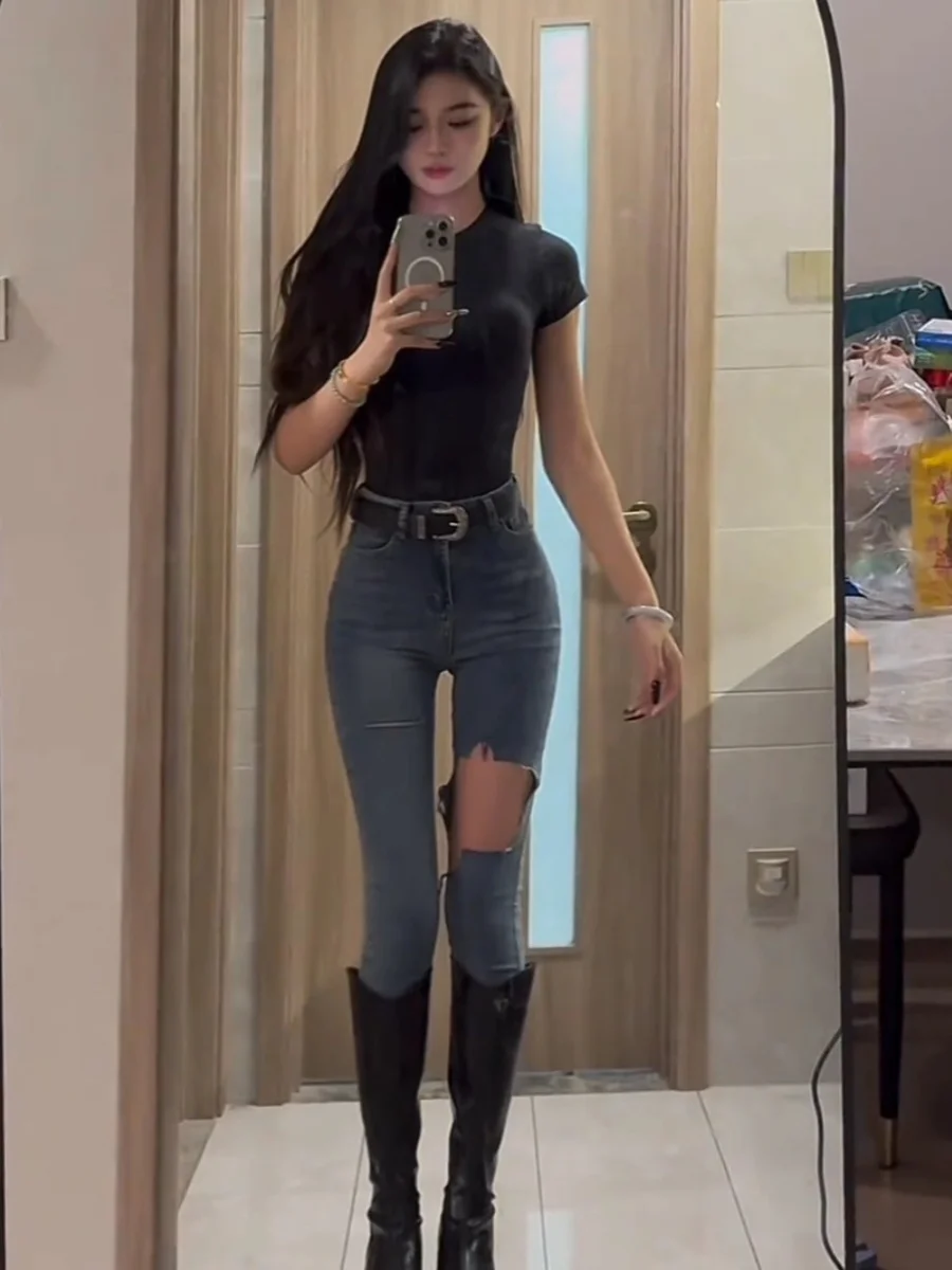 

High Waist Slim Fit Denim Jeans Women's Bootcut Long Leg Lengthening Hole Design Faionable Autumn Cotton Stretch Blue