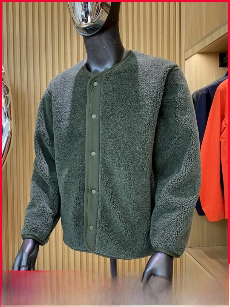 

Men's Faionable Fce Lined Thiened round Ne Jaet Autumn Winter Warm Sli All Match Stand Fit Polyester Fiber