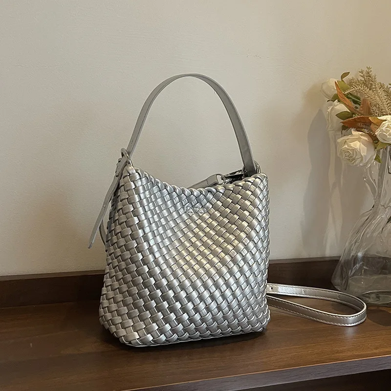 

Women High-End PU Woven Handheld Small Bucket Bag New Fashion Casual Versatile Shoulder Bag Office Lady Commuter Crossbody Bag