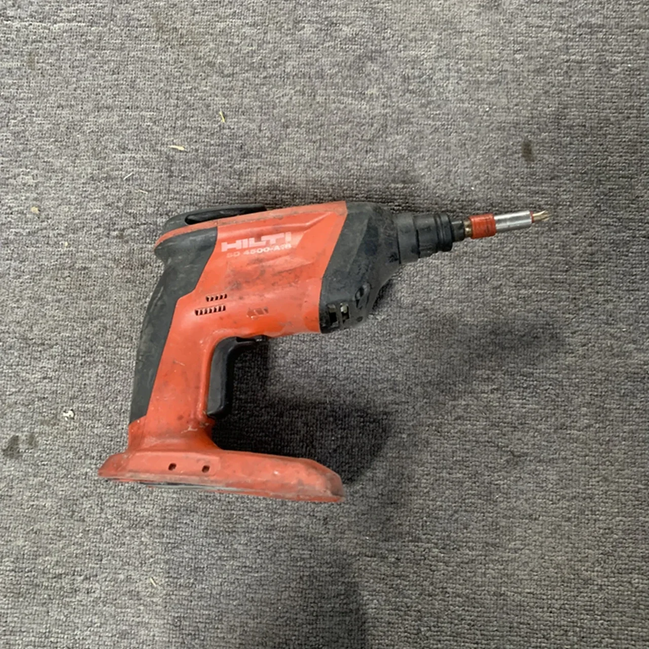 Hilti SD-4500-A18 sádrokartonu lodní šroub pistole tělo samojediné, antikvariát