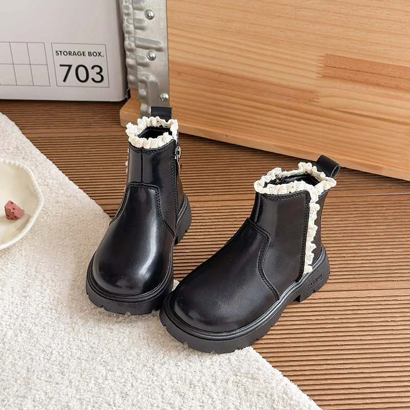 

2025 детские короткие сапоги для девочек, новая зимняя модная нескользящая универсальная теплая обувь принцессы с мягкой подошвой в корейском стиле