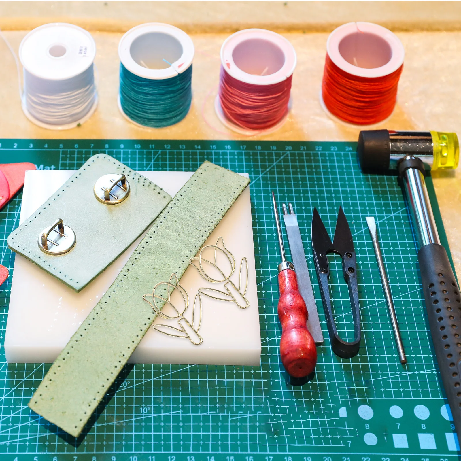 40Pcs Tulip Paper Clips Flower Shaped Paperclips Cute Creative Office School Planner Clips File Organization Cute Paperclips