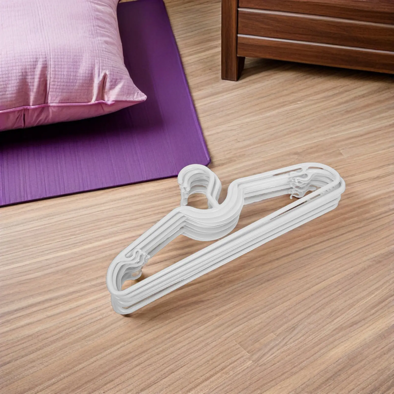 30Pcs Non Slip Short Neck Hangers White Plastic Closet Organization Space Saving Shirt Sweater Suit Coat Organizer Dorm Home