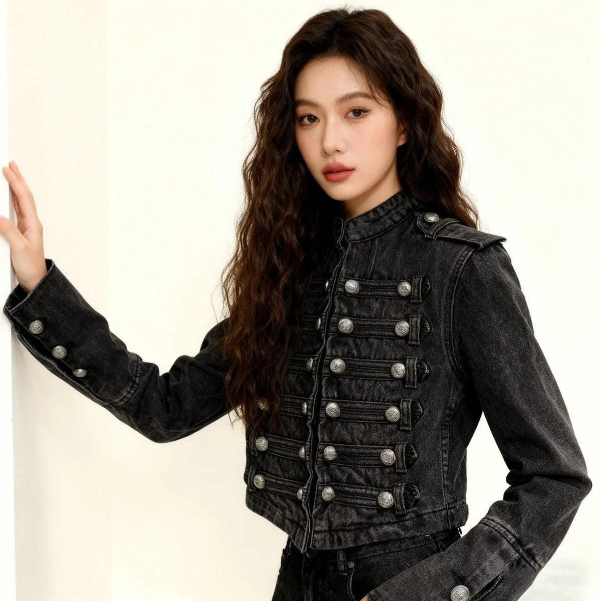 High End Niche Short Denim Jacket for Women Spring Autumn Court Style Motorcycle Jacket Cool Slim Fit Open Front Coats Streetwer