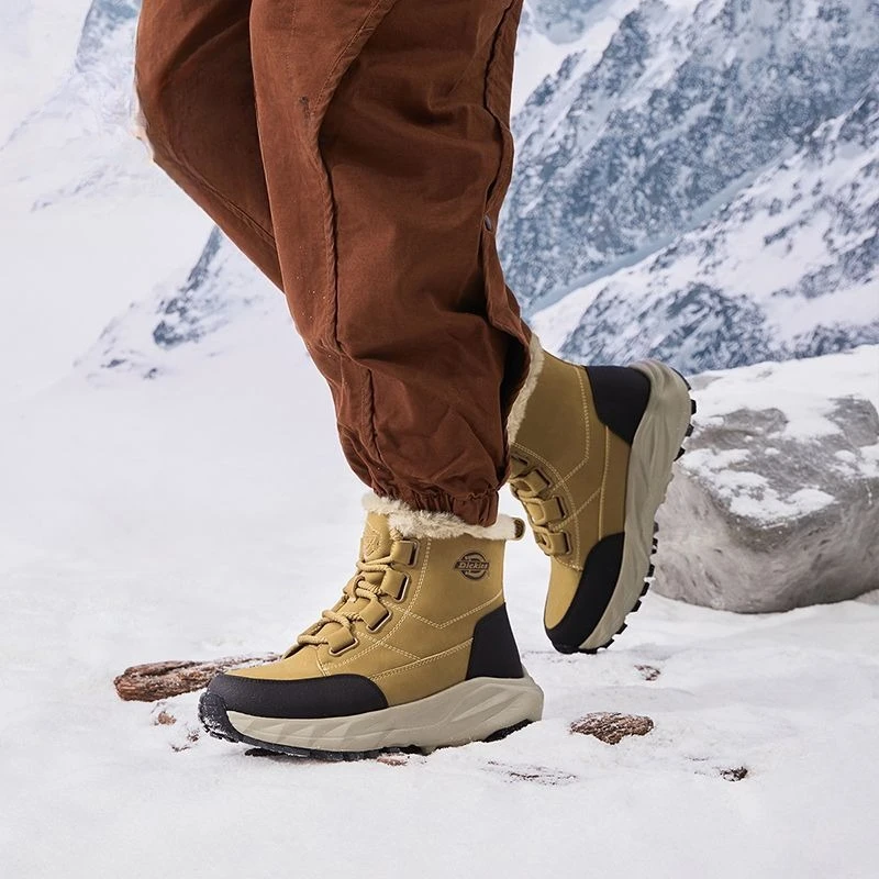2026 New Trend Men Hiking Sneakers Anti-Slip Trekking Shoes Men With Fur Climbing Shoe For Man Mid-Top Men Shoes Mountain Winter