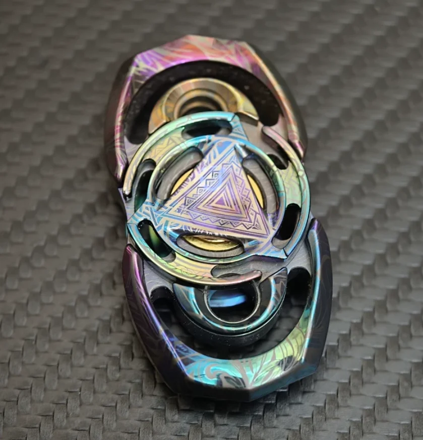 Used EDC Zirconia Rainbow Stargate 9off Haptic Spinner Fingertip Gyroscope Decompression Toys