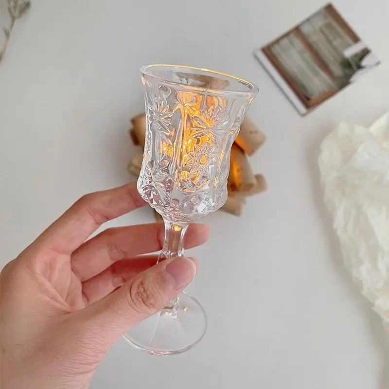 1 Piece 50ml Vintage Embossed Goblet Pressed Small Clear Cheap Wholesale Shot Glass Cups For Wine Spirit Soju Alcohol Champagne