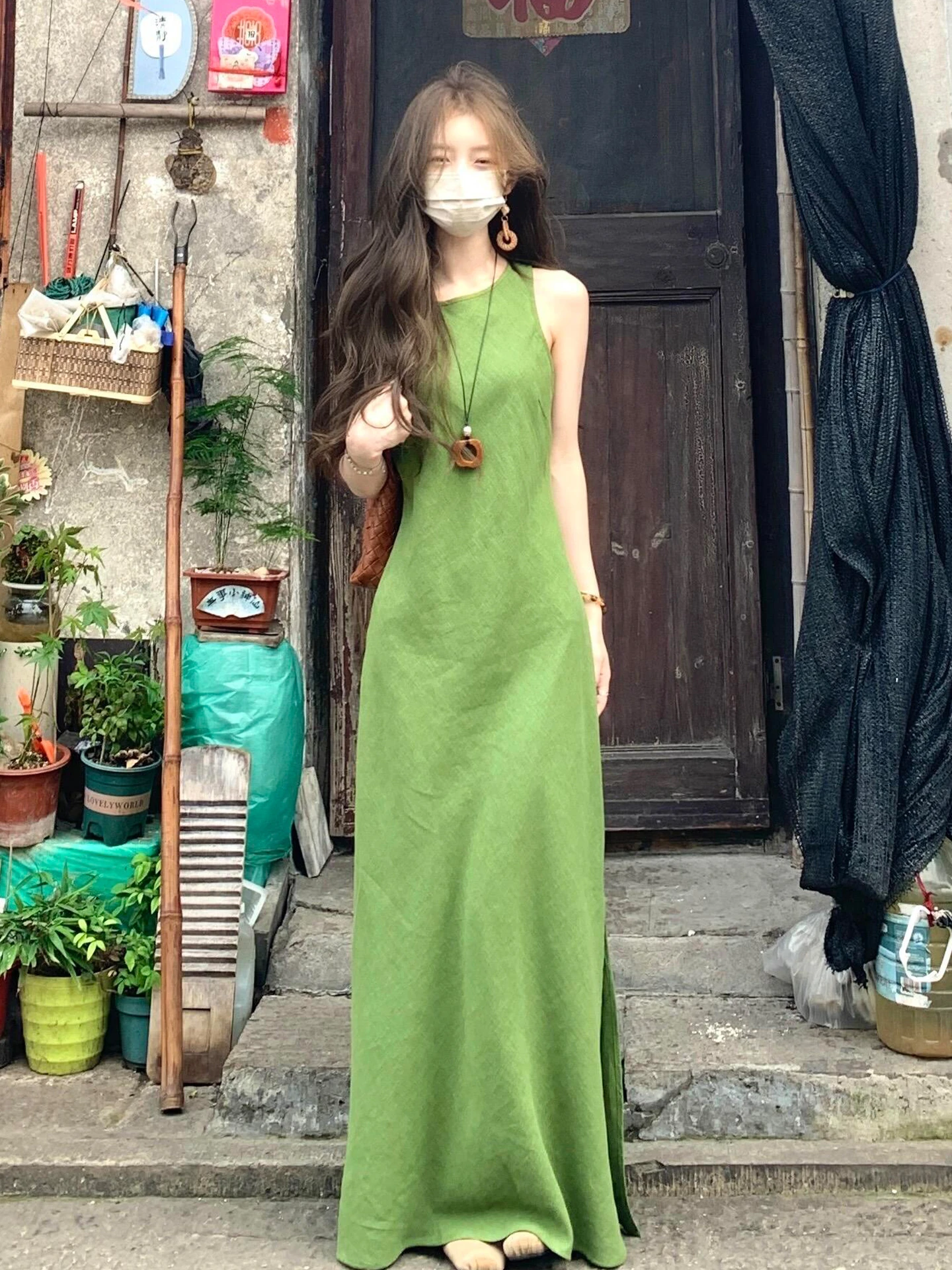 2025 New Green Camisole Vest Dress Women's Summer Seaside Vacation Style Temperament Waist Cinching French Style Long Skirt