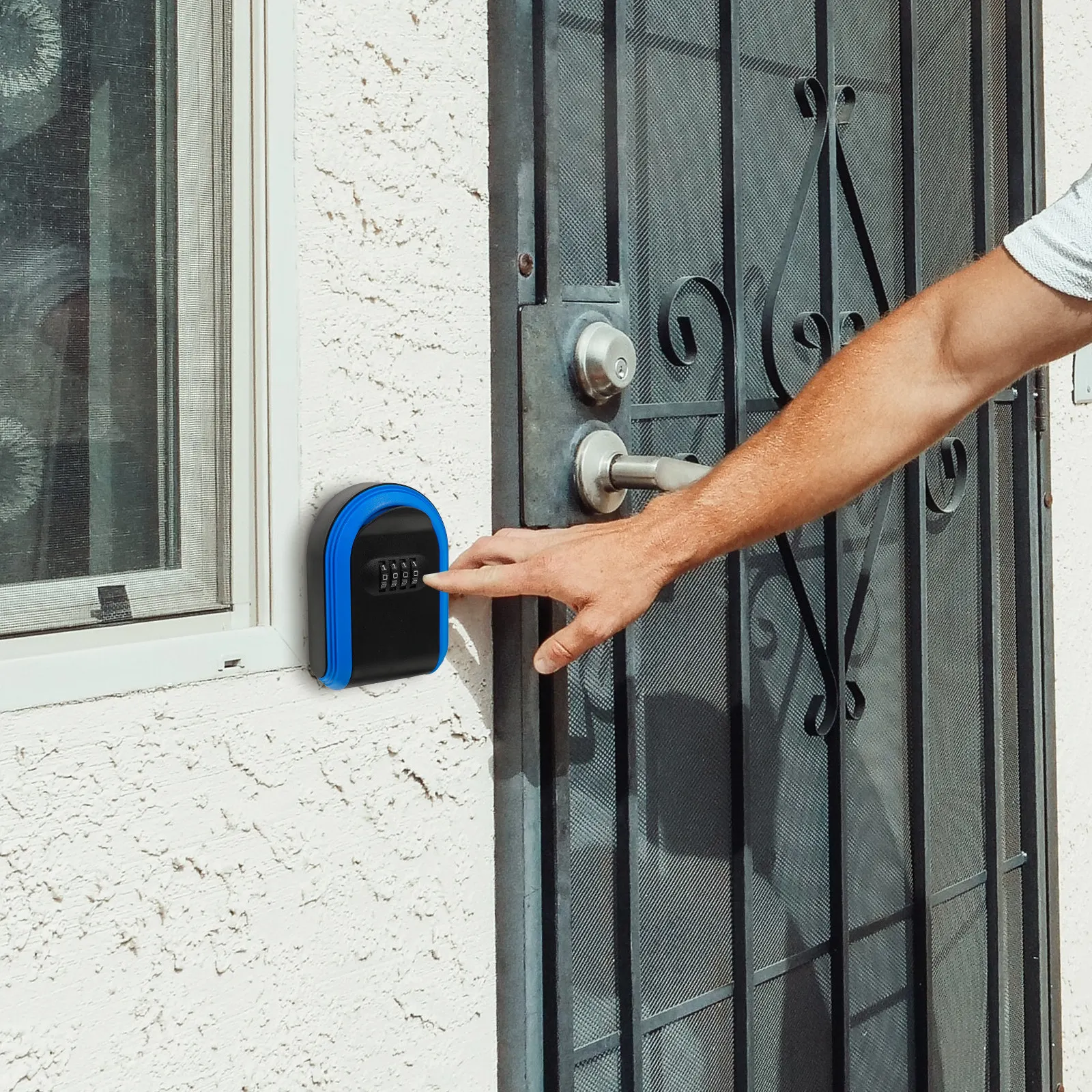 1pc Key Lock Box 4-Digit Combination Resettable Wall Mount Outdoor Security Lock Box For Keys Plastic Key Storage For