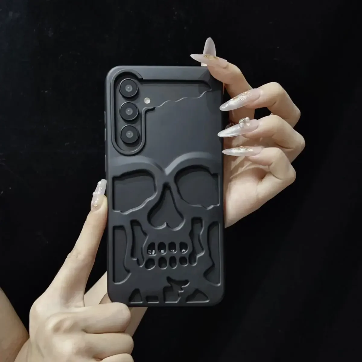 S24 Case Cool 3D Hollow Skull Callous Case for Samsung Galaxy S24 Ultra S23 Plus Ghostface Heat Dissipation PC Shockproof Cover