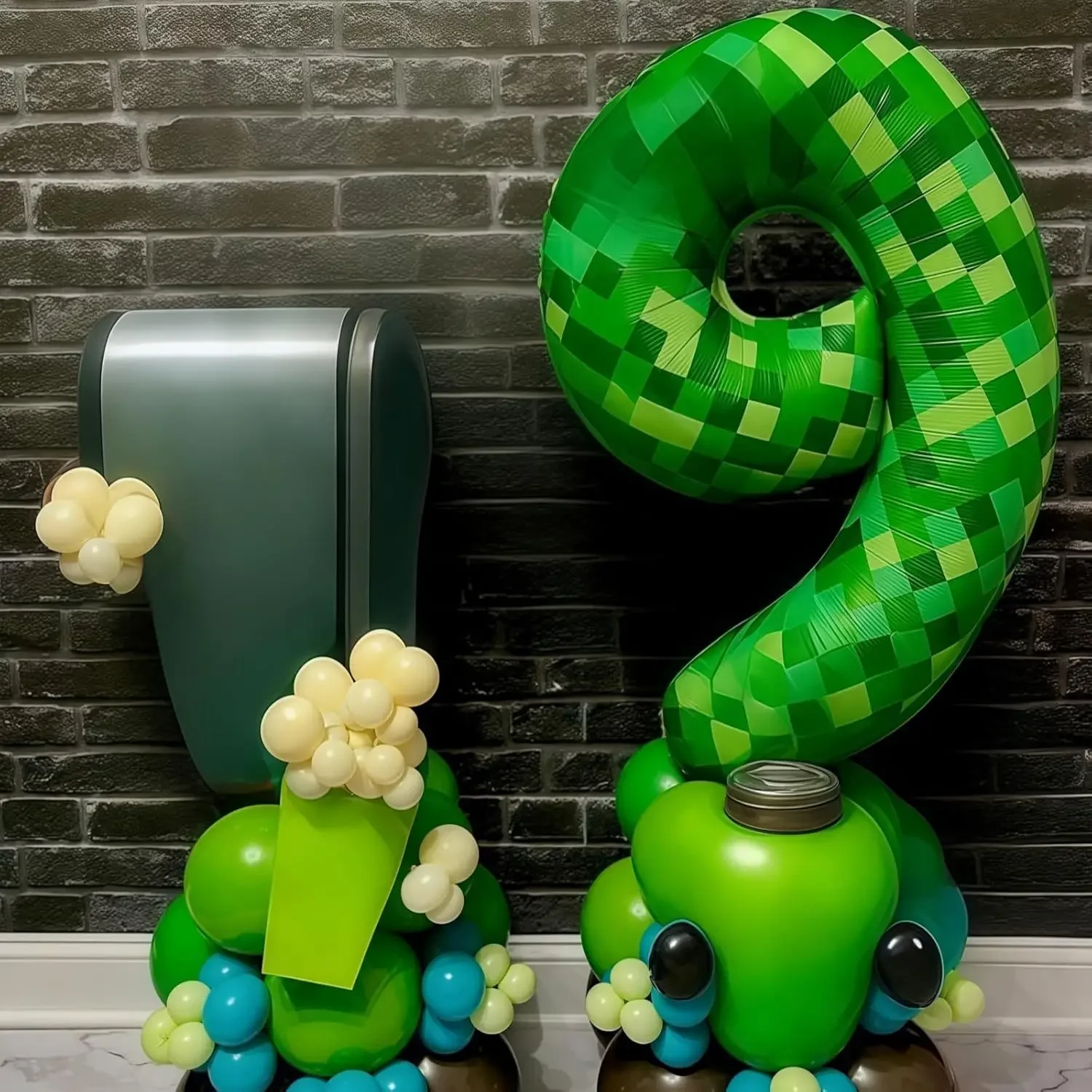 1 قطعة 40 بوصة العملاق الأخضر بكسل شبكة مينر تحت عنوان الرقمية الألومنيوم احباط بالونات 0-9 لحفلات أعياد الميلاد والذكرى السنوية