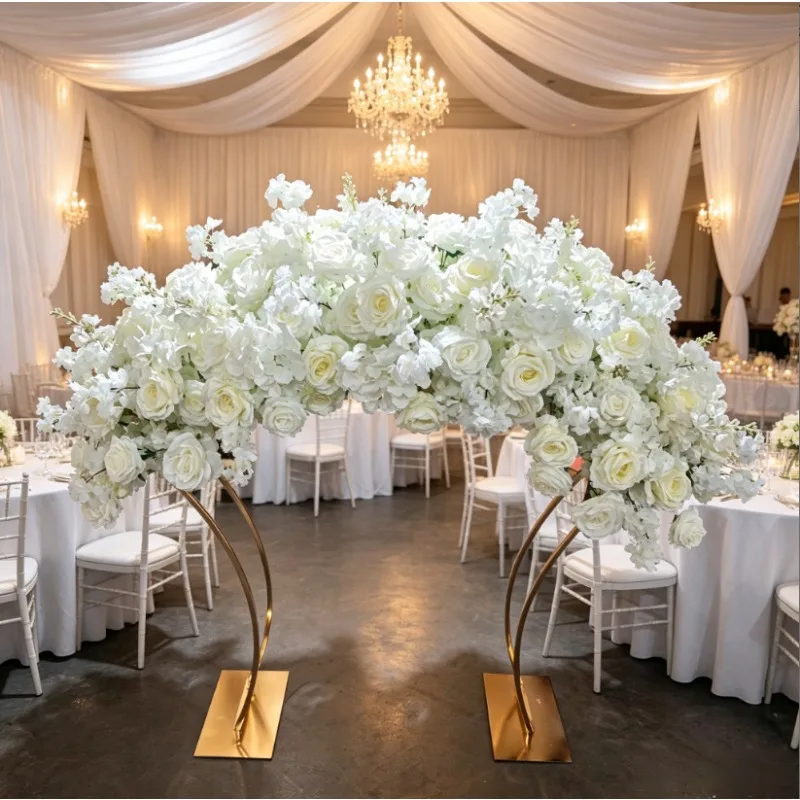 wedding decorations, dining table decorations, rose arrangements, floral strips, Ferris wheel decorations, white floral art