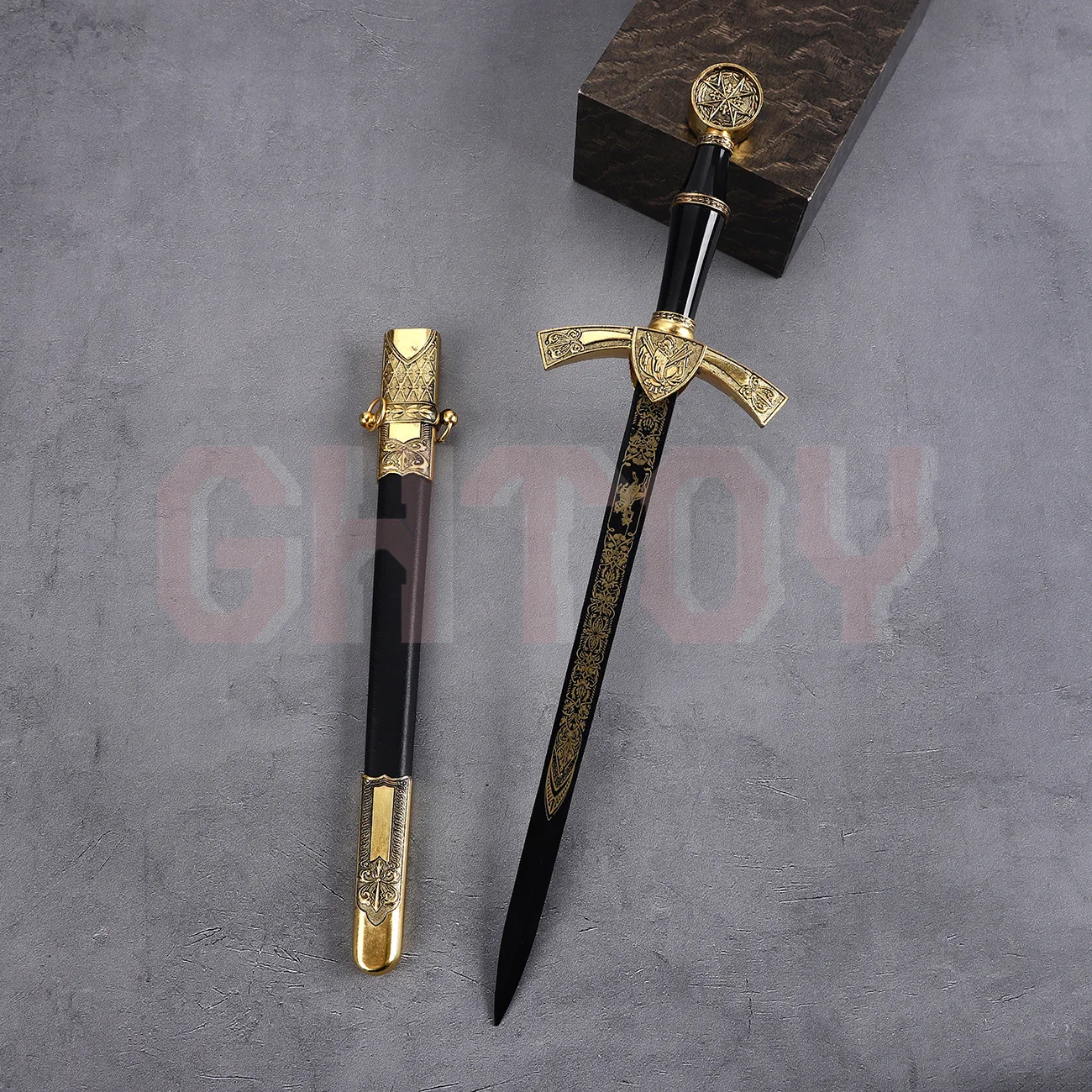 

47.5cm European and Western Uncut Blade Weapons Model Cosplay Props Display Ornaments Collection Birthday Gift for Girl Boy Toys