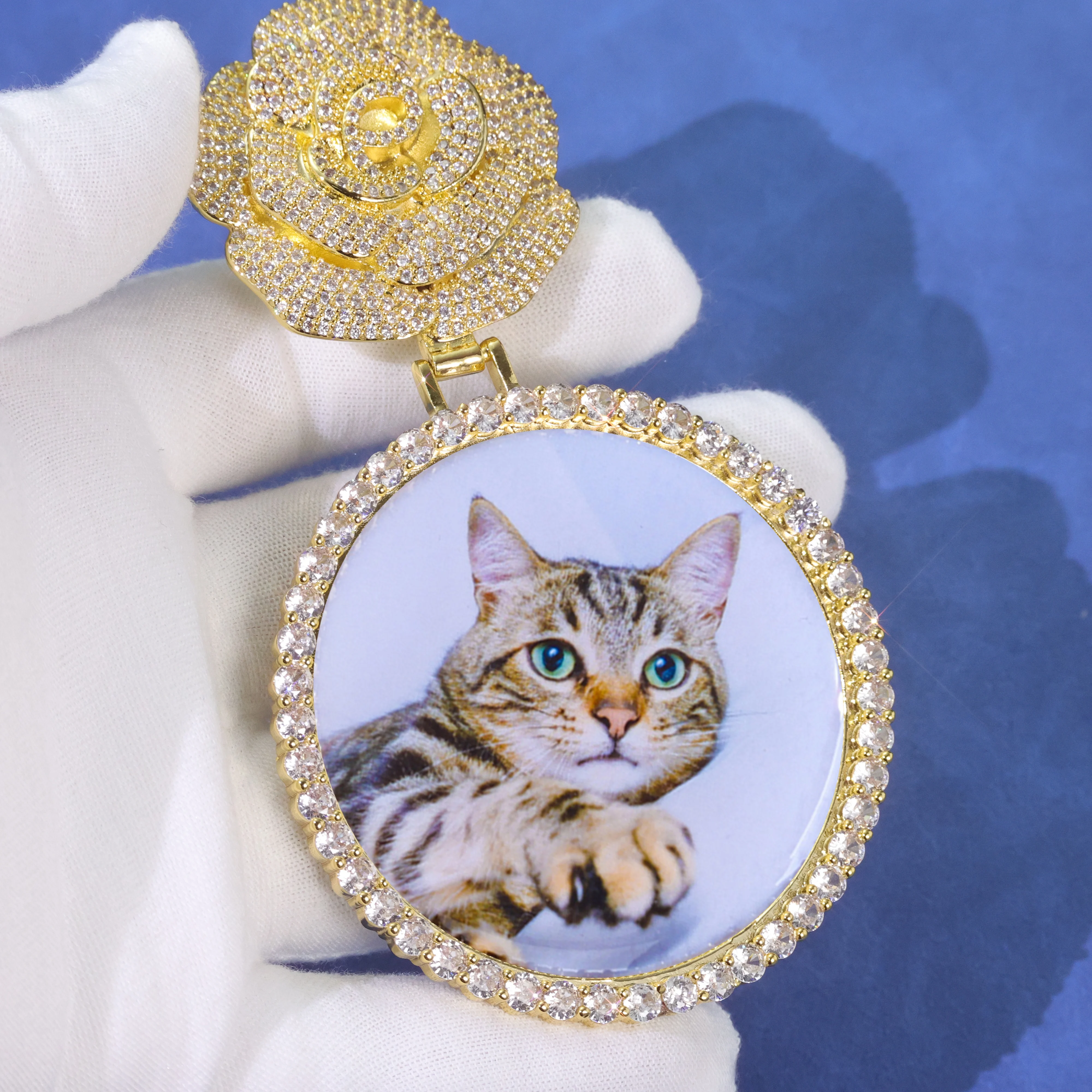 Customizable 45/68MM Rose Flower Hook Picture Pendant Necklace with CZ DIY Photo Chain Jewelry for Gift and Valentine's Day