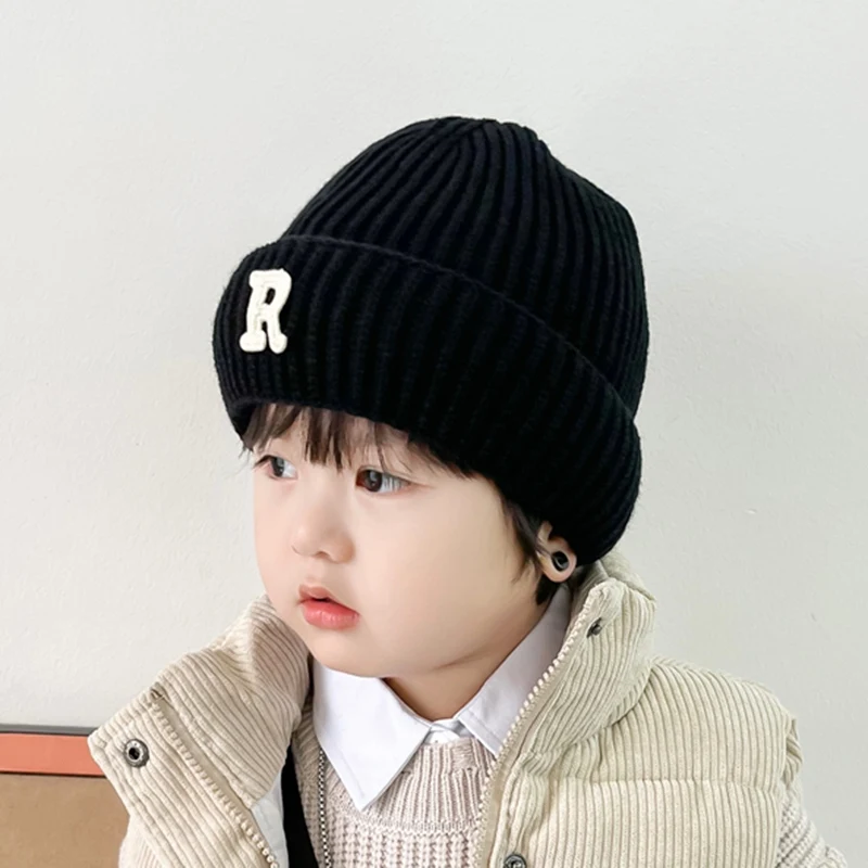 Winter Kid Knitted Hat for Boy and Girl 1-8Y Solid R Letter Decor Warm Ear Protection Cap Candy Color Casual Fashion Outdoor Hat