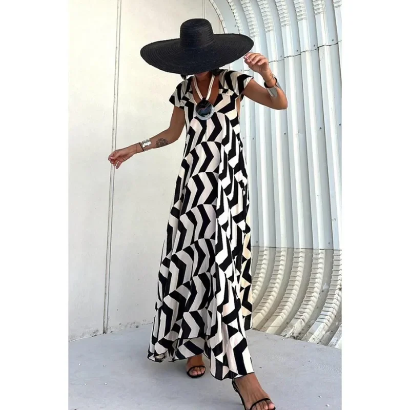 New Women\'s V-neck Printed Long Dress Fashionable Leisure Vacation Women\'s Loose Large Hem Dress