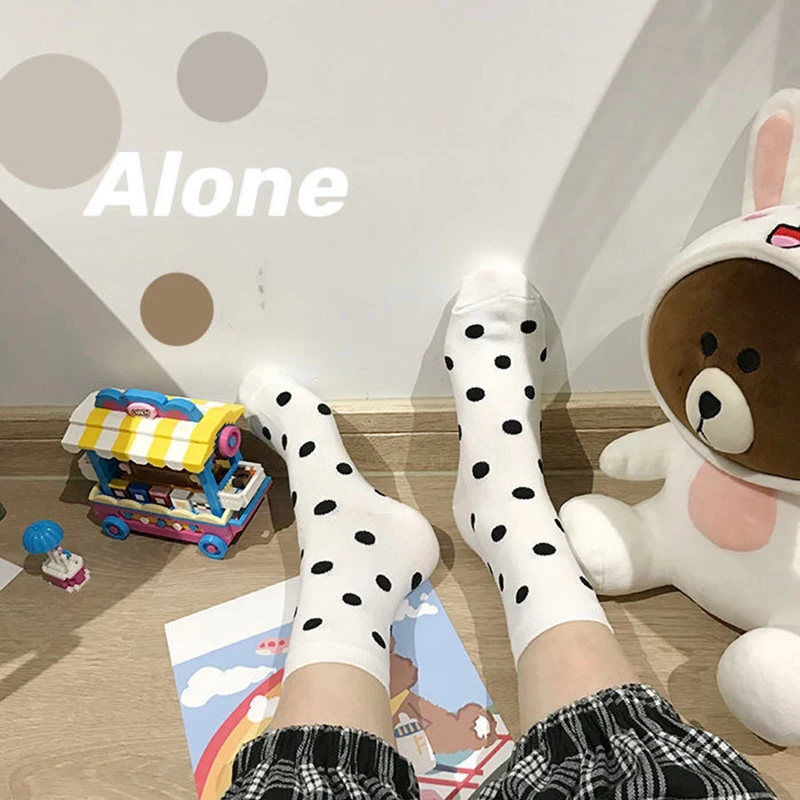 Ladies Socks For Girls Polka Dot Socks Women Black White Cute Kawaii Harajuku Socks Cotton Korean Style Casual Ankle Sock Woman