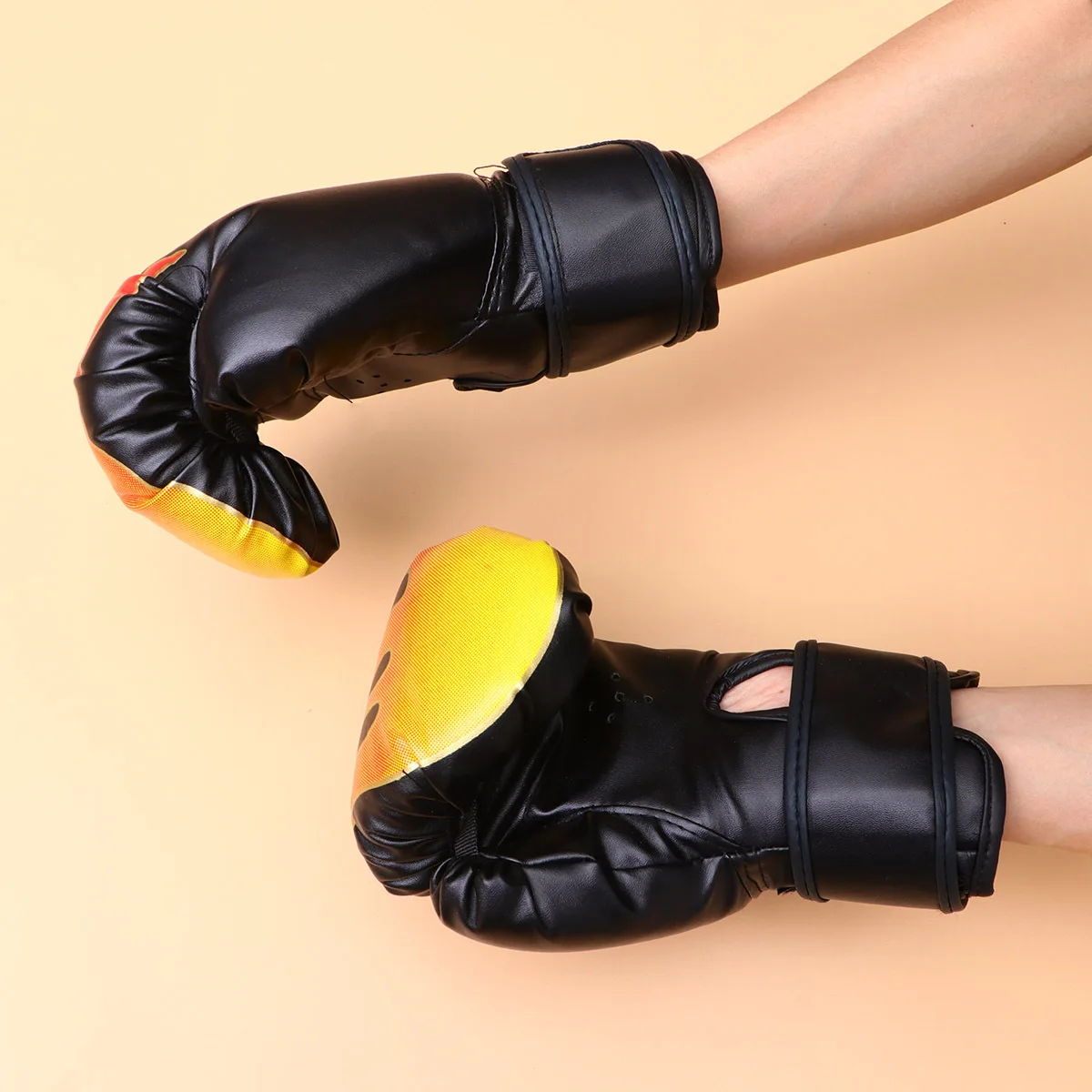 1 Pair Flame Pattern Boxing Gloves For Kids Pu Training Gloves Breathable Punch Mitts For Kickboxing Martial Arts Sparring