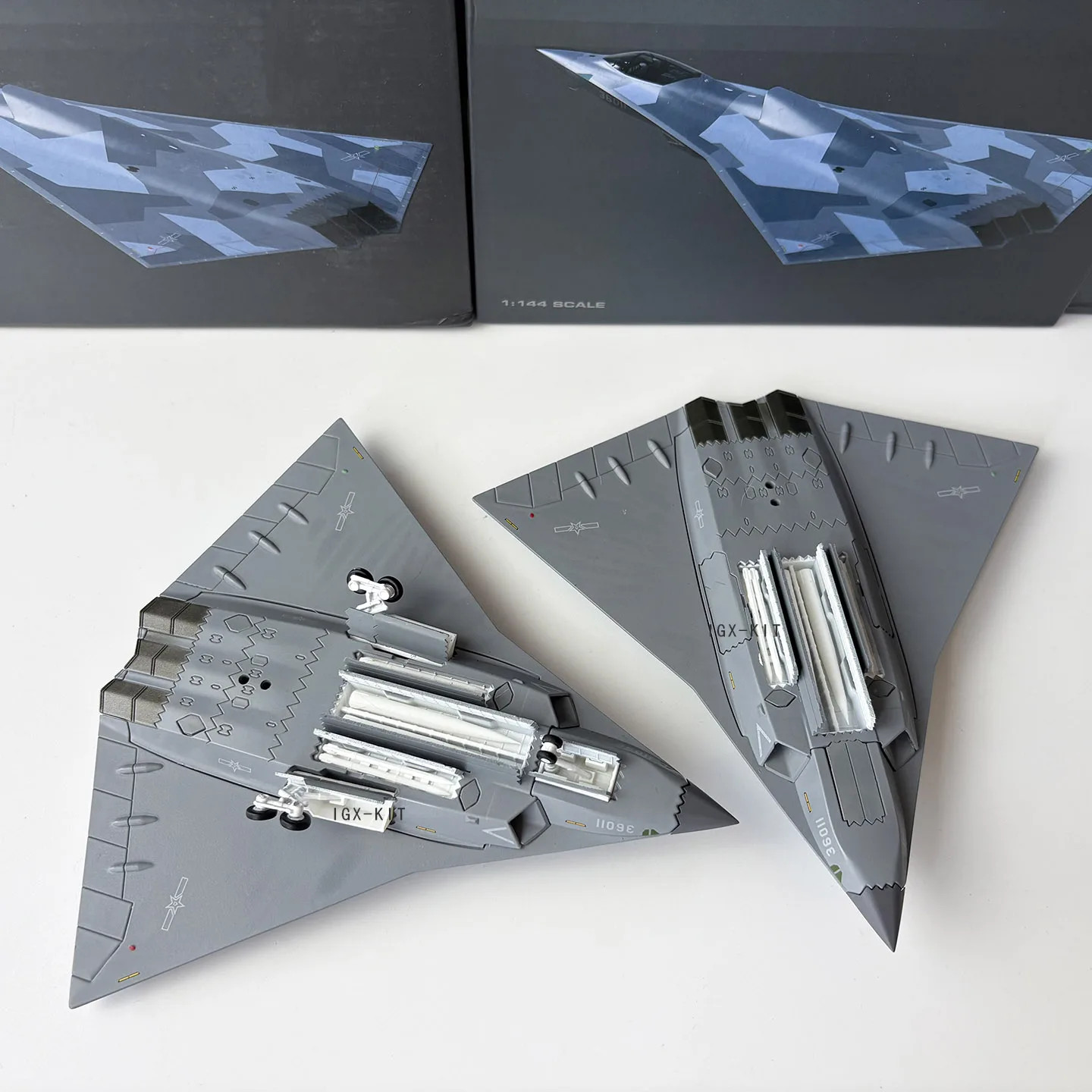 歼-36 1/144スケール プラモデル S3b34d633156443c7b7c6057380319